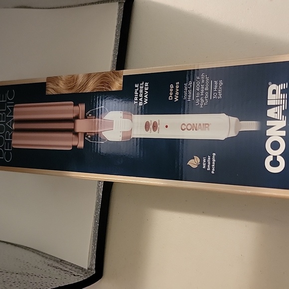 Conair Triple Barrel Waver - Picture 1 of 12